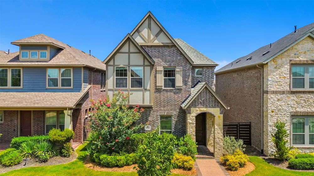 4502 Spanish Indigo Lane Arlington, TX 76005