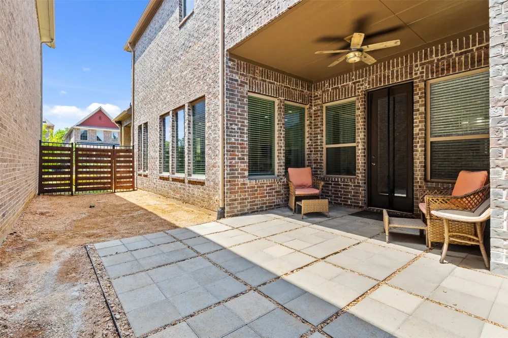 4502 Spanish Indigo Lane Arlington, TX 76005