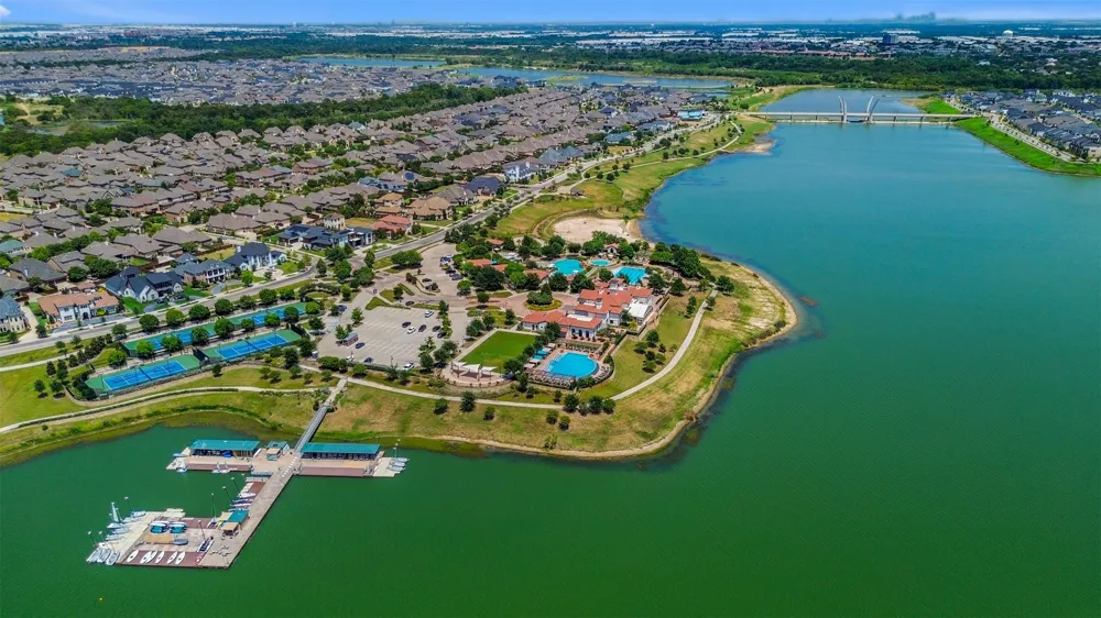 4502 Spanish Indigo Lane Arlington, TX 76005
