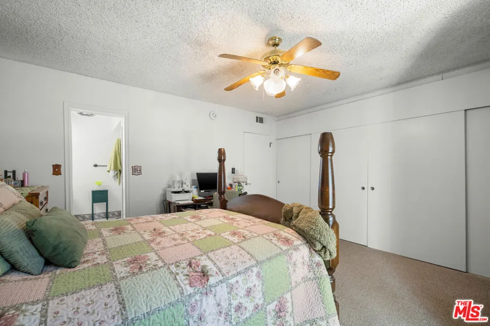 4445 Cartwright Avenue #110 Toluca Lake, CA 91602