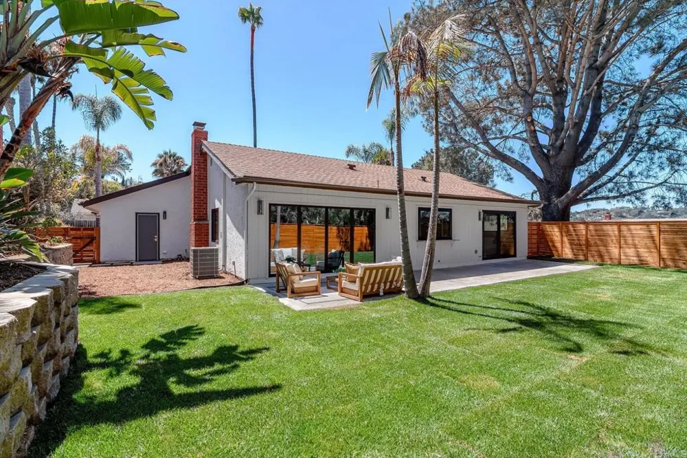 602 Fresca St Solana Beach, CA 92075
