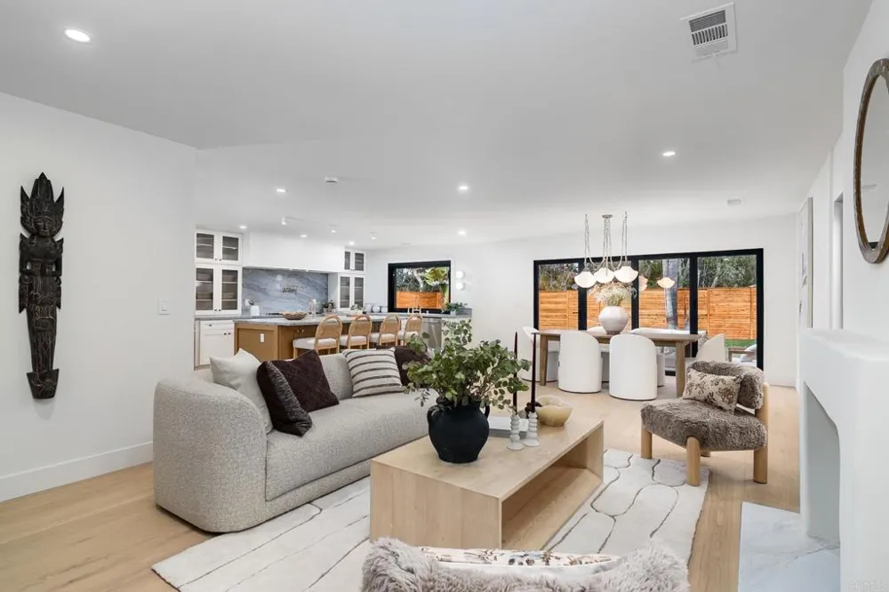602 Fresca St Solana Beach, CA 92075