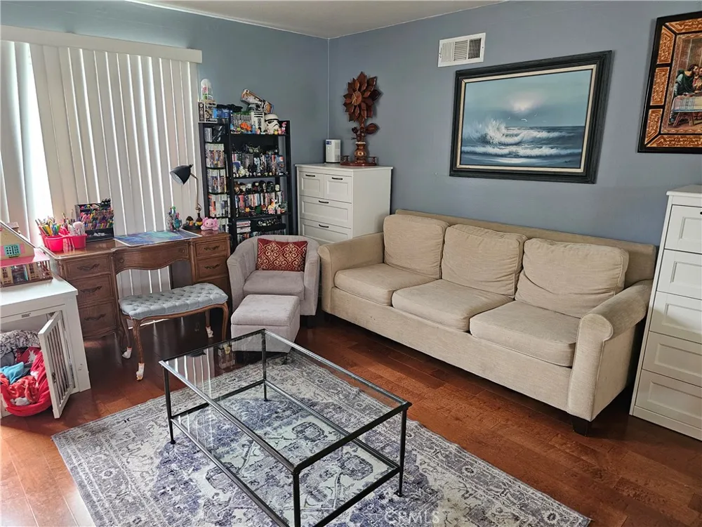 1151 E 1st Tustin, CA 92780