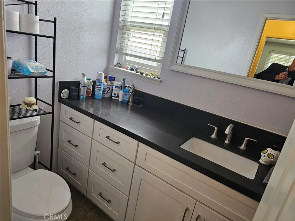 1151 E 1st Tustin, CA 92780