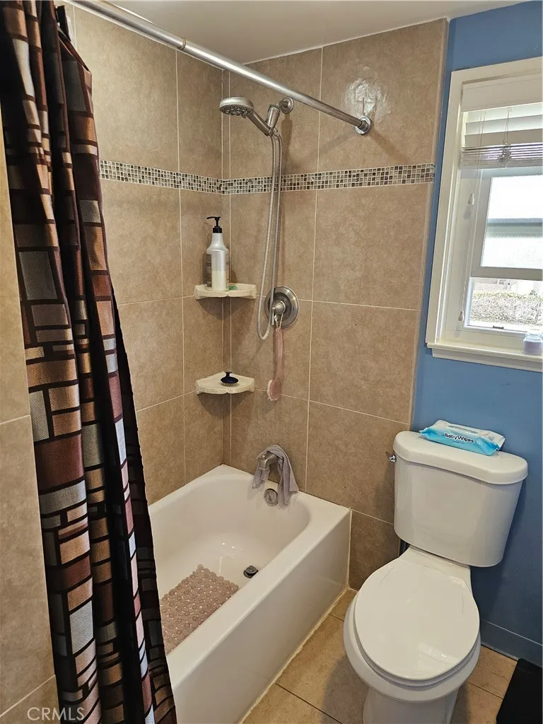 1151 E 1st Tustin, CA 92780