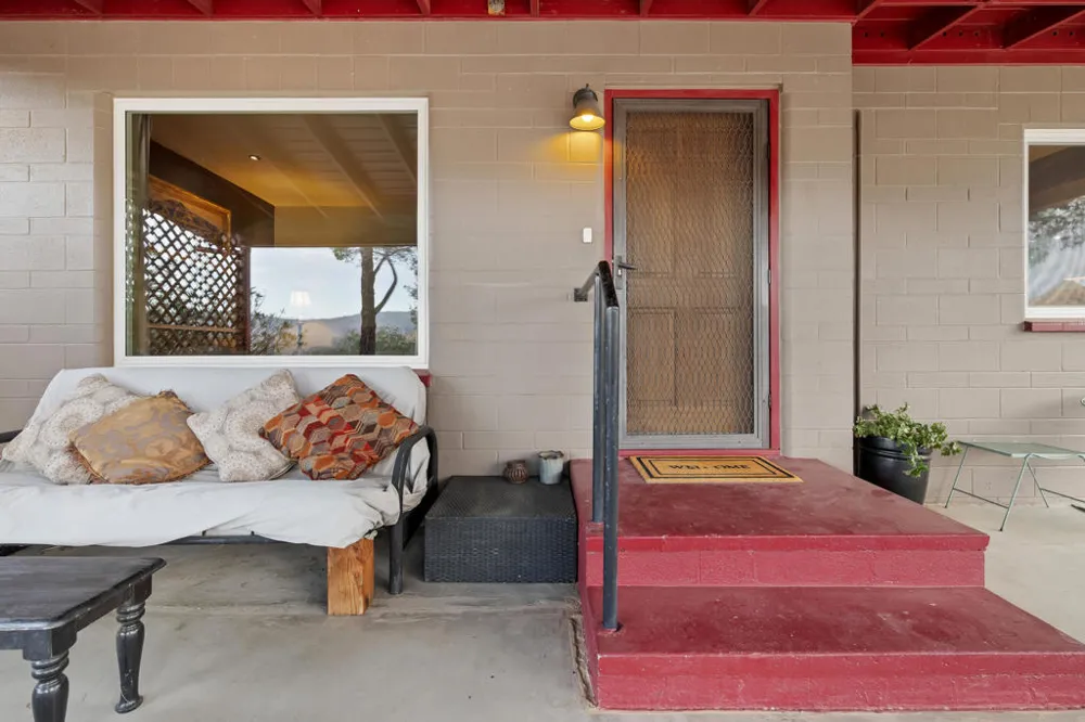 8427 Rock Haven Road Joshua Tree, CA 92252