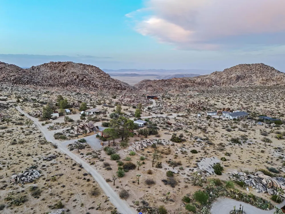 8427 Rock Haven Road Joshua Tree, CA 92252