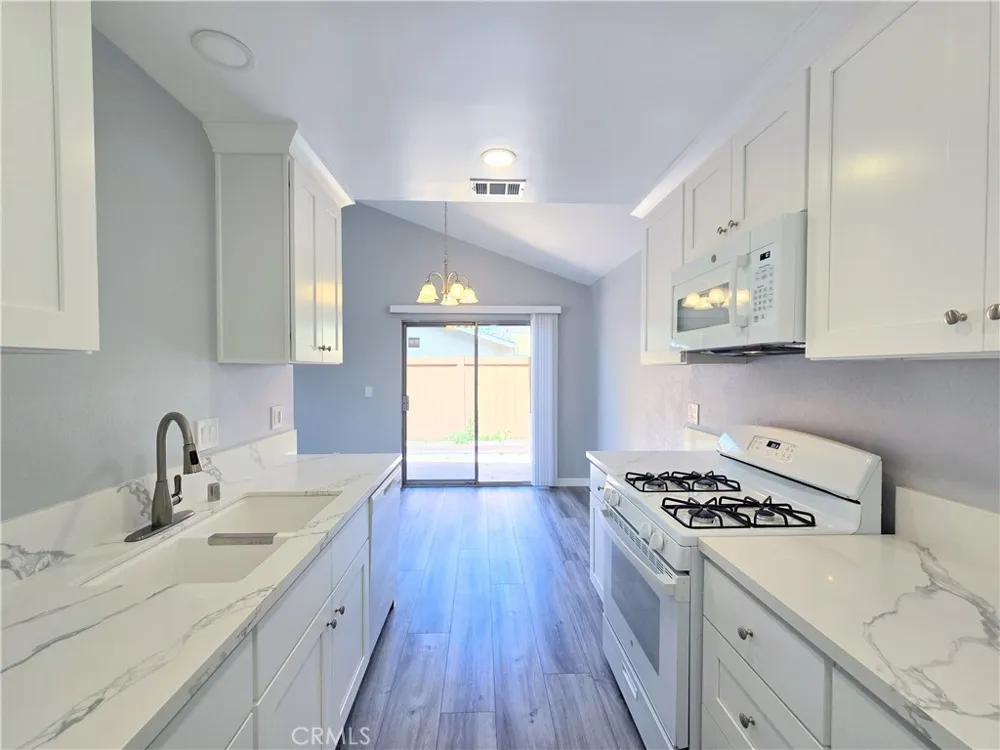 16806 Judy Way Cerritos, CA 90703