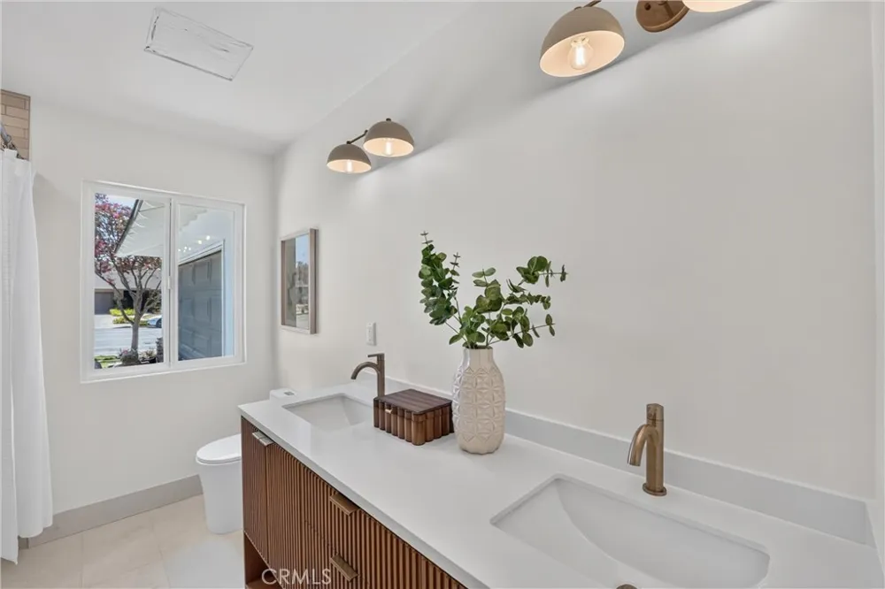 1825 Rolling Hills Fullerton, CA 92835