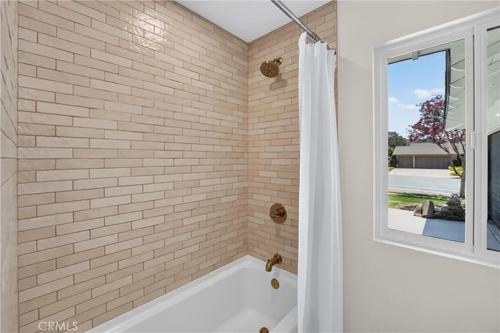 1825 Rolling Hills Fullerton, CA 92835