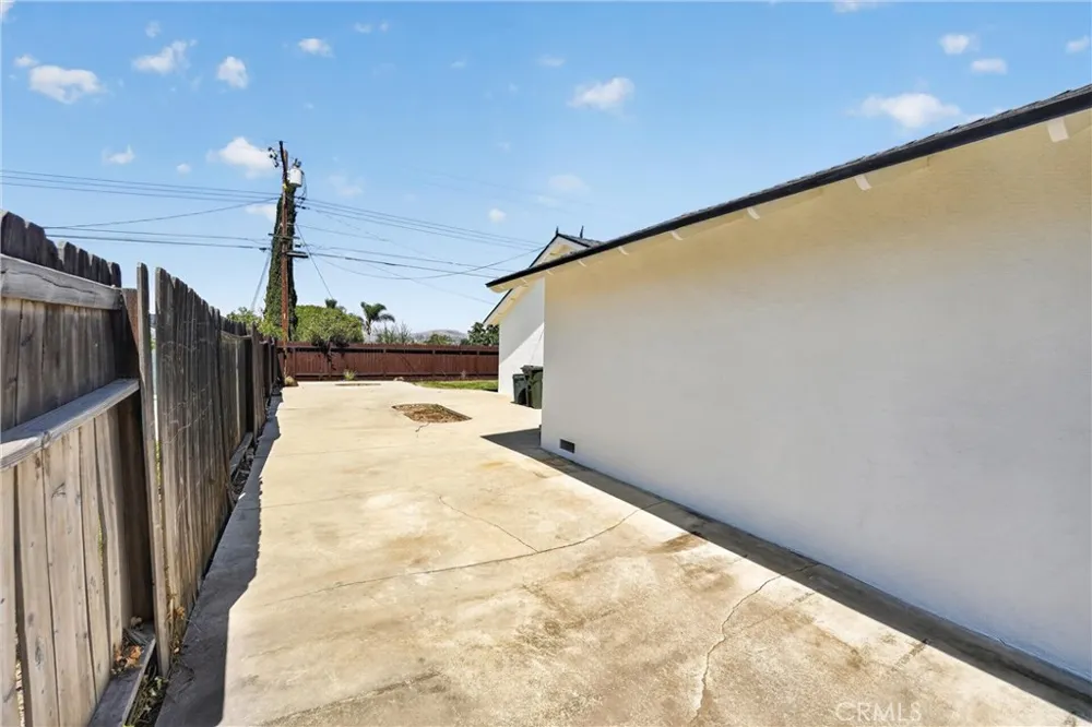 1825 Rolling Hills Fullerton, CA 92835