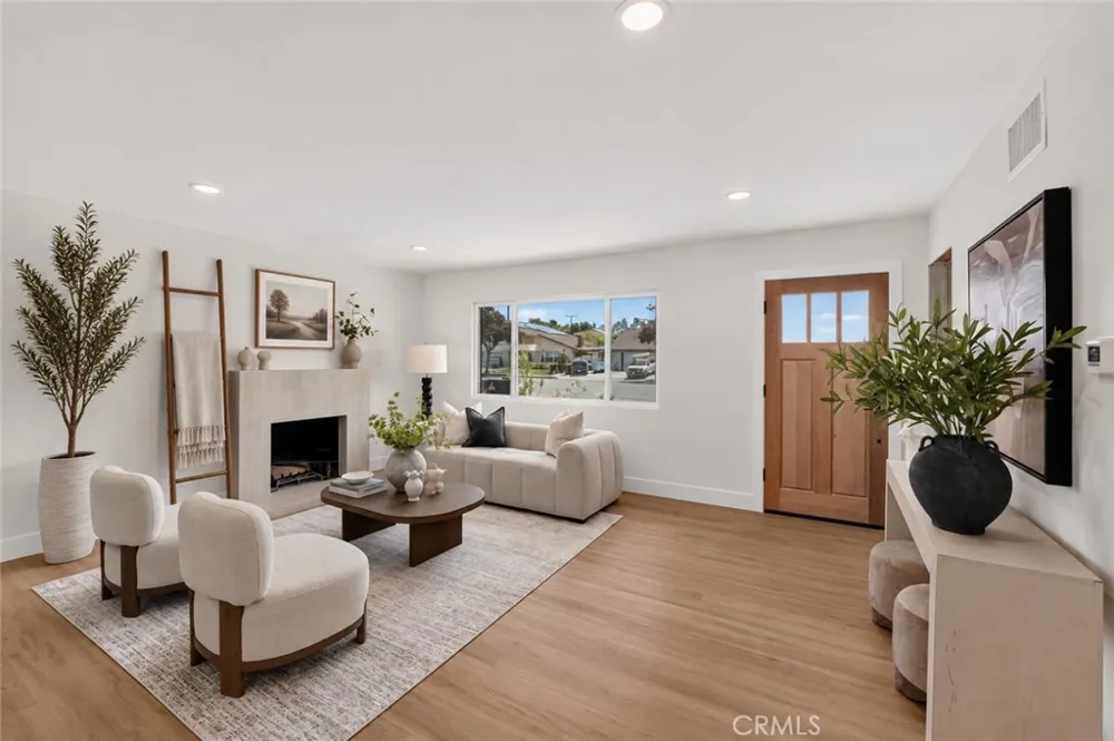 1825 Rolling Hills Fullerton, CA 92835