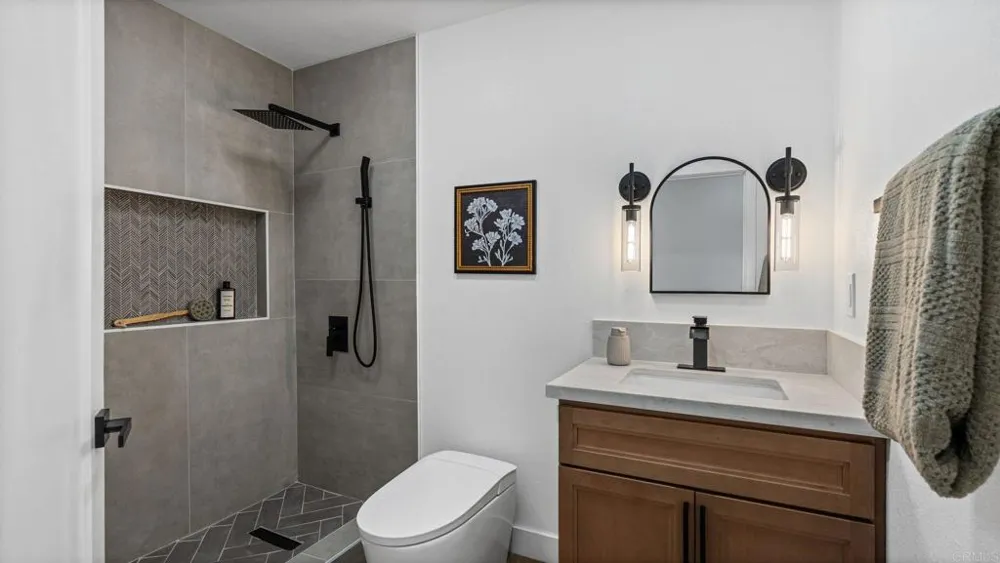 4544 Piute Place San Diego, CA 92117