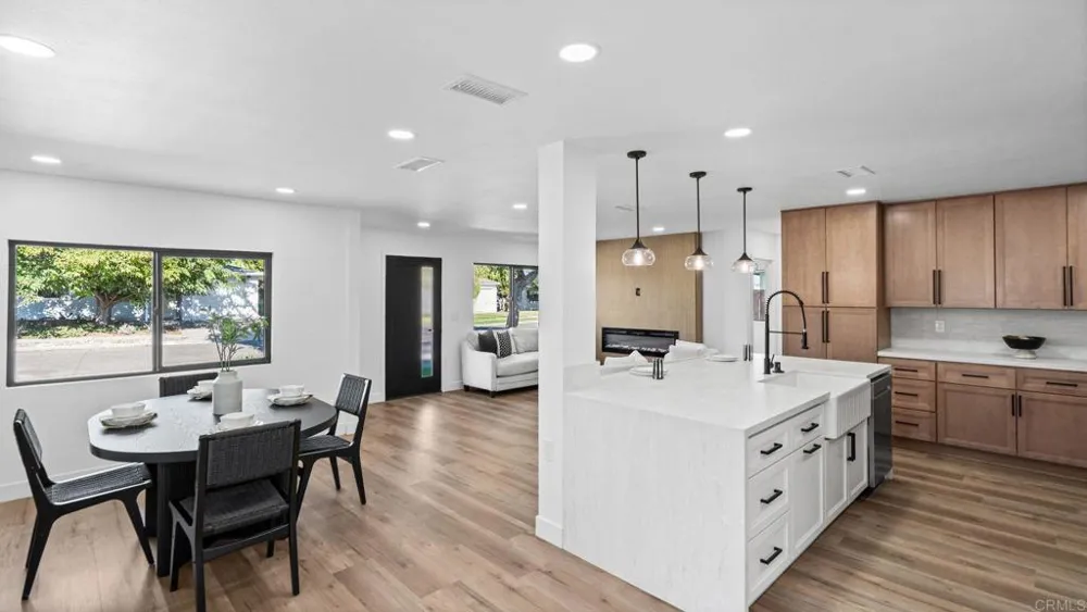 4544 Piute Place San Diego, CA 92117