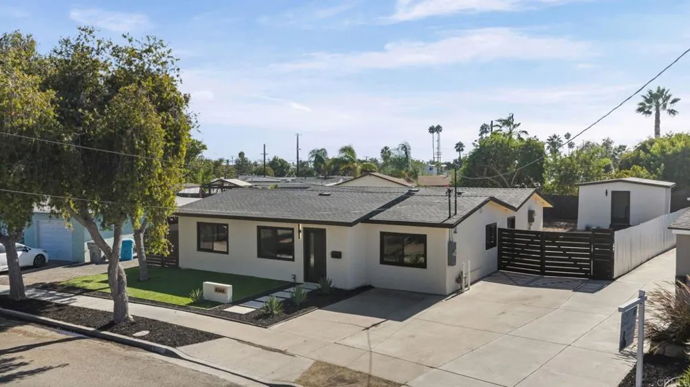 4544 Piute Place San Diego, CA 92117