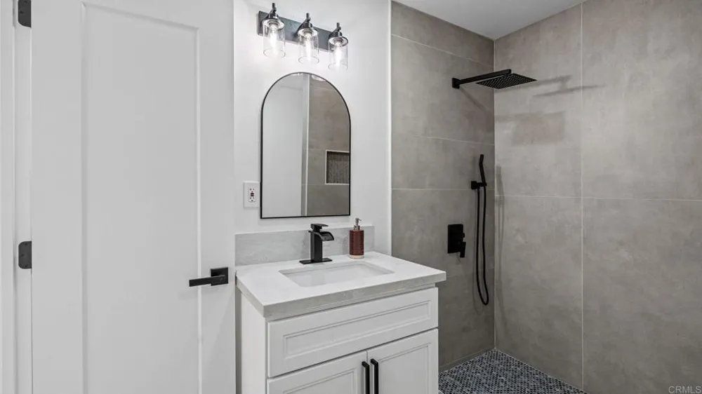 4544 Piute Place San Diego, CA 92117