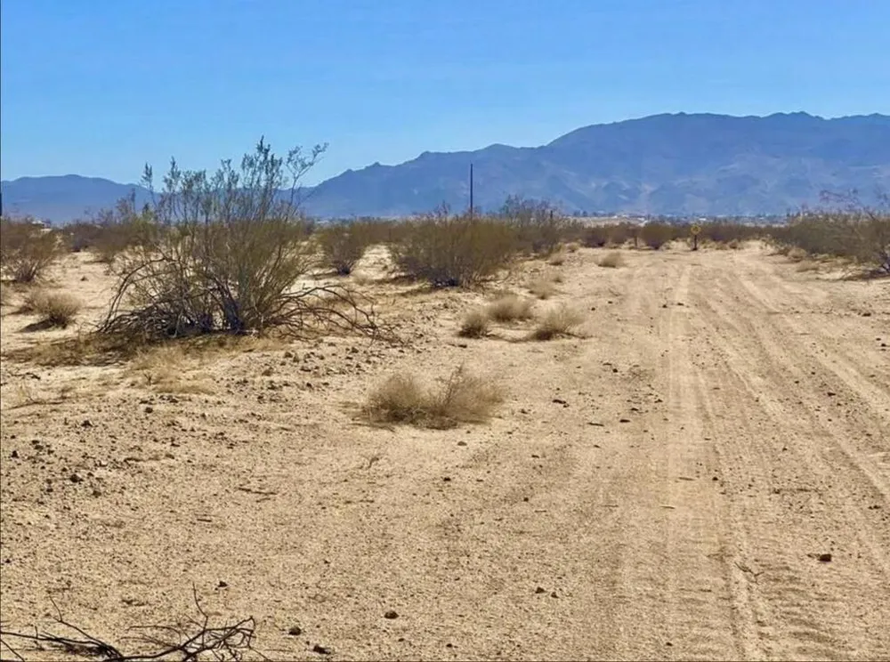 5310 Lazy Joe Avenue 29 Palms, CA 92277