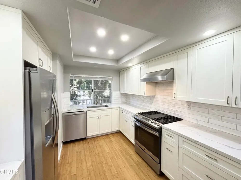 4987 Sullivan Street Ventura, CA 93003