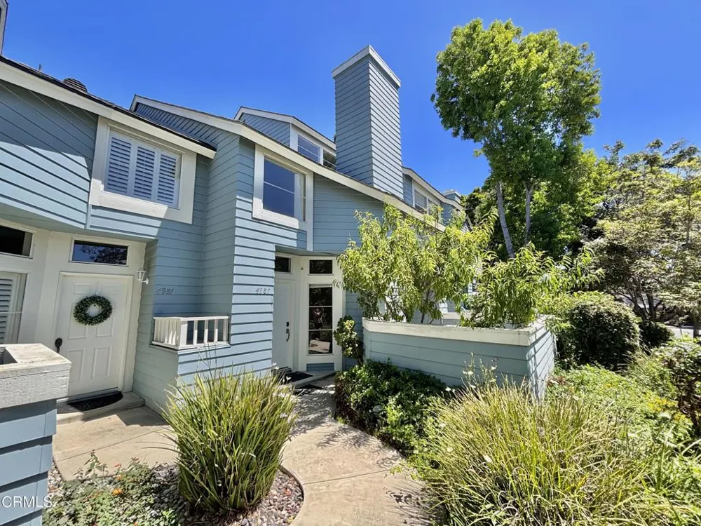 4987 Sullivan Street Ventura, CA 93003