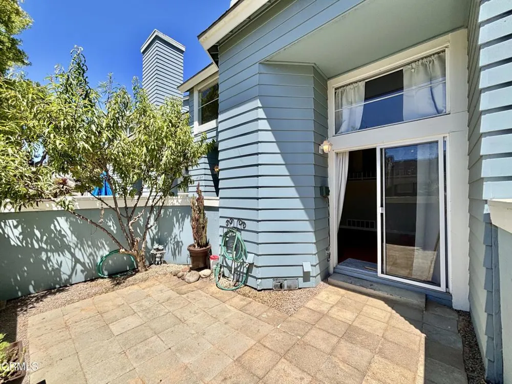 4987 Sullivan Street Ventura, CA 93003