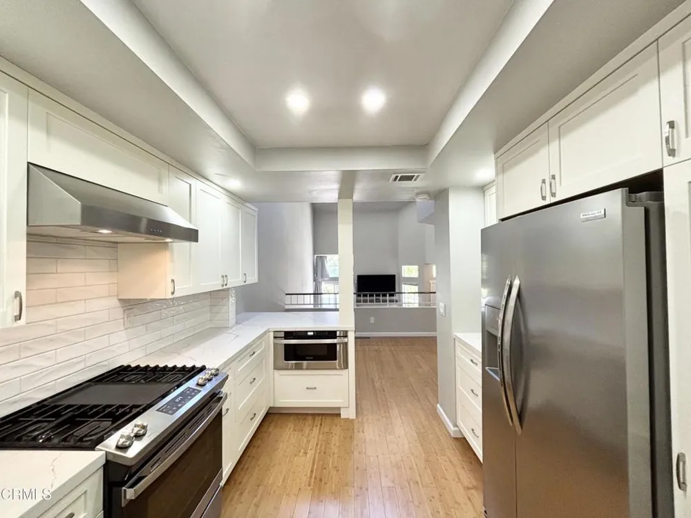 4987 Sullivan Street Ventura, CA 93003