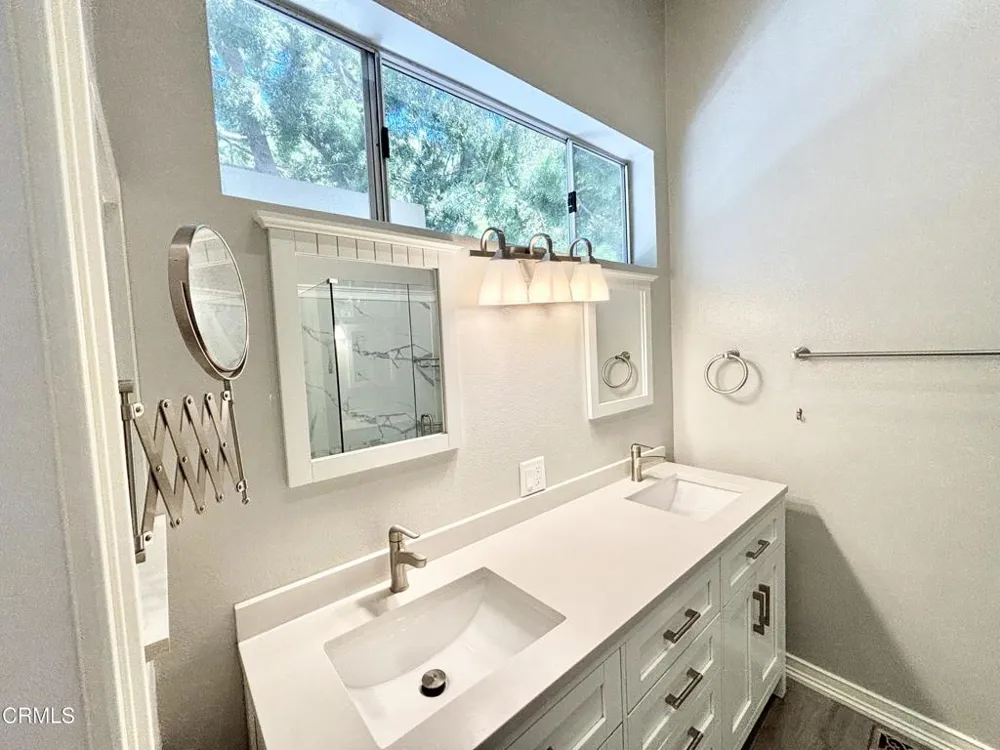 4987 Sullivan Street Ventura, CA 93003