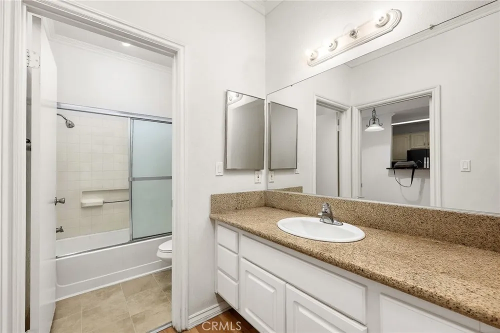 300 El Molino Avenue #308 Pasadena, CA 91101