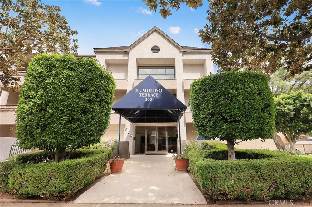 300 El Molino Avenue #308 Pasadena, CA 91101