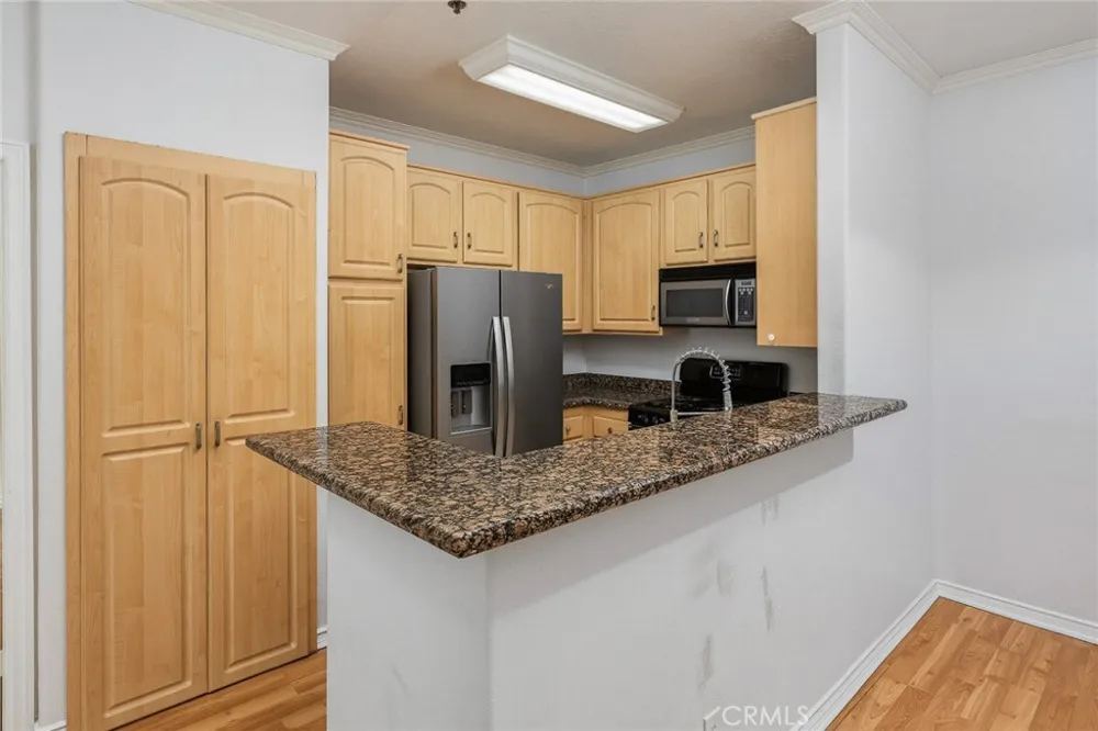 300 El Molino Avenue #308 Pasadena, CA 91101
