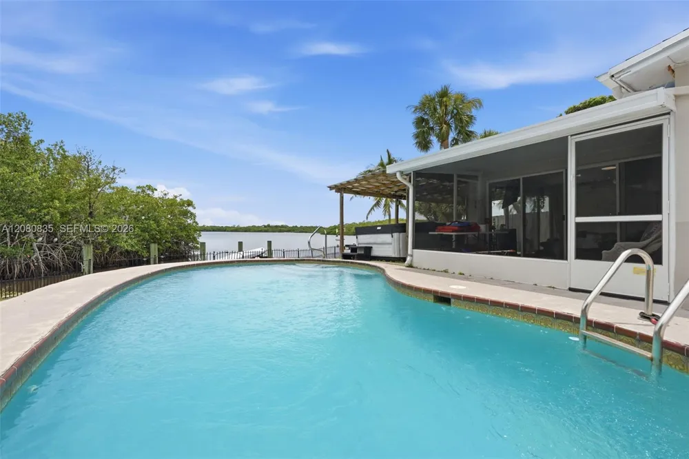 70 SW Hideaway Pl Stuart, FL 34994