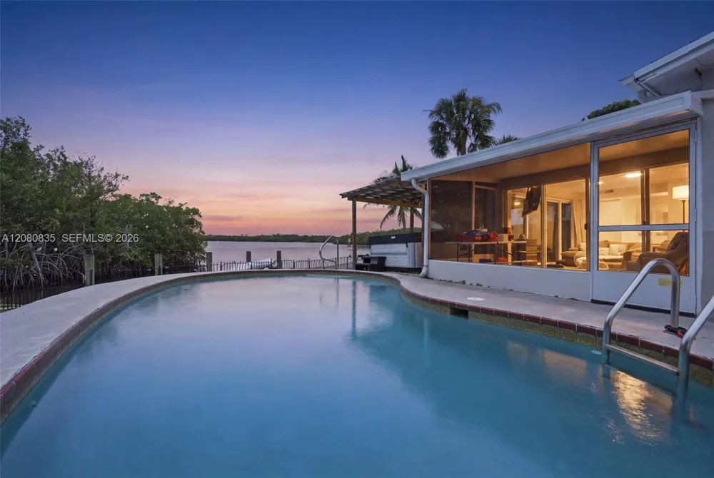 70 SW Hideaway Pl Stuart, FL 34994