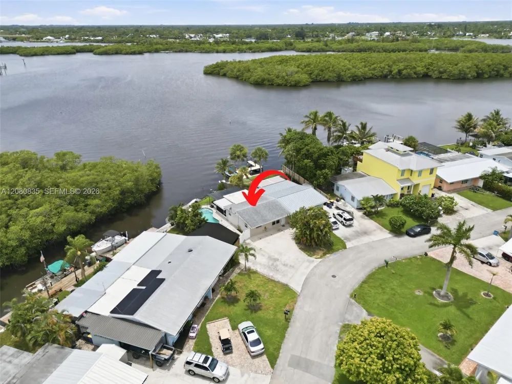 70 SW Hideaway Pl Stuart, FL 34994