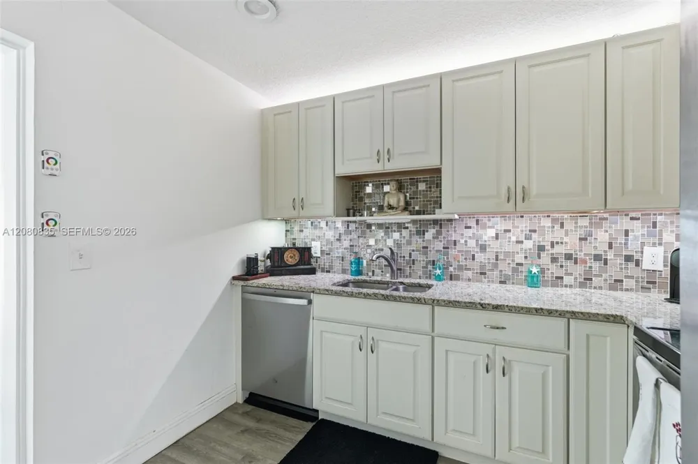 70 SW Hideaway Pl Stuart, FL 34994