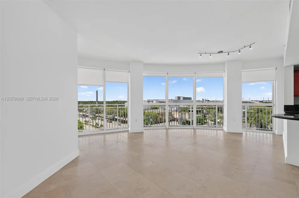 7270 SW 88th St #B403 Miami, FL 33156