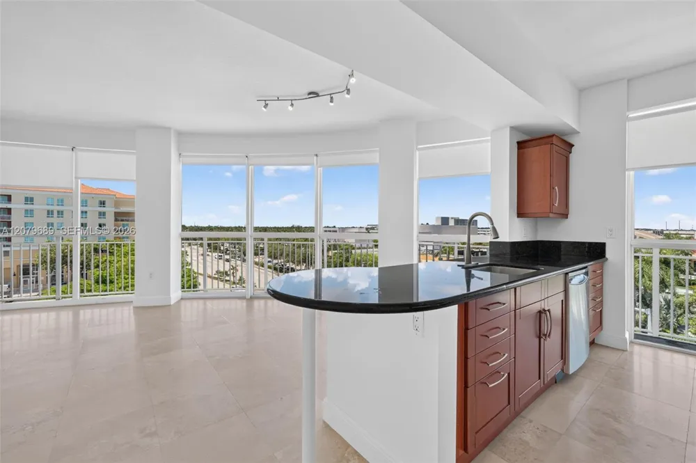7270 SW 88th St #B403 Miami, FL 33156