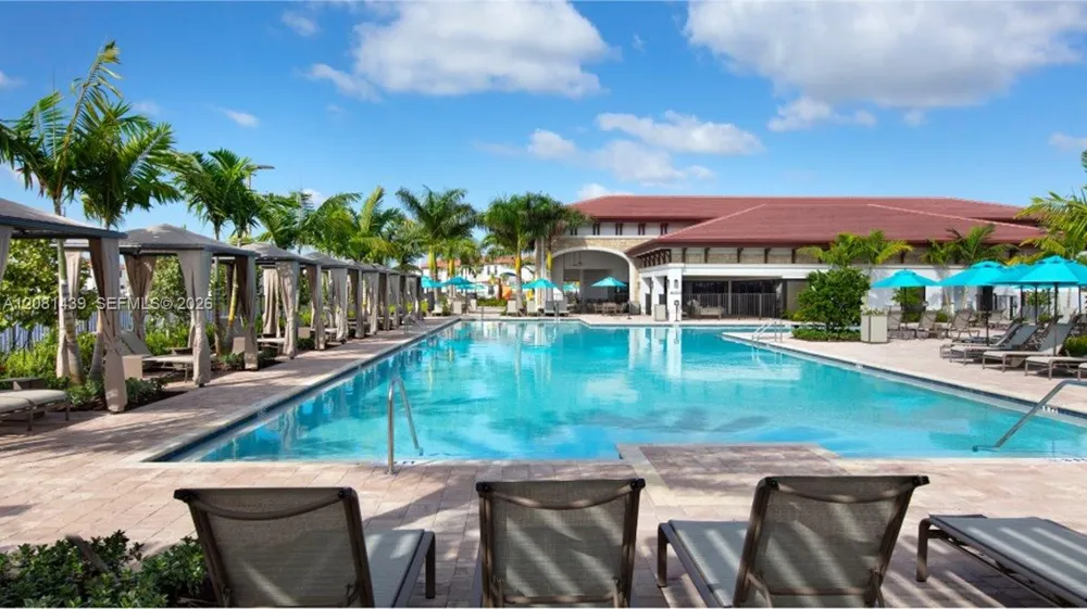 3328 W 114th Ter #3328 Hialeah, FL 33018