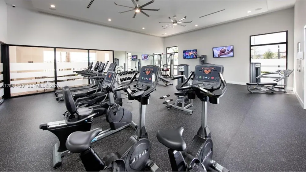 3328 W 114th Ter #3328 Hialeah, FL 33018