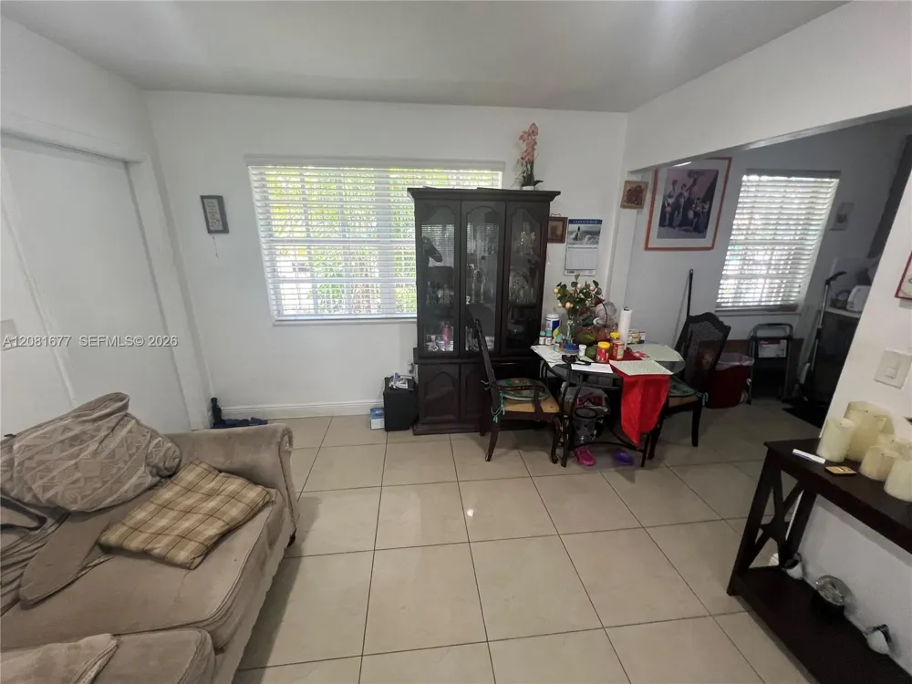 1190 NW 135th St North Miami, FL 33168