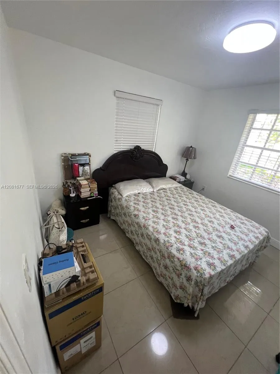 1190 NW 135th St North Miami, FL 33168