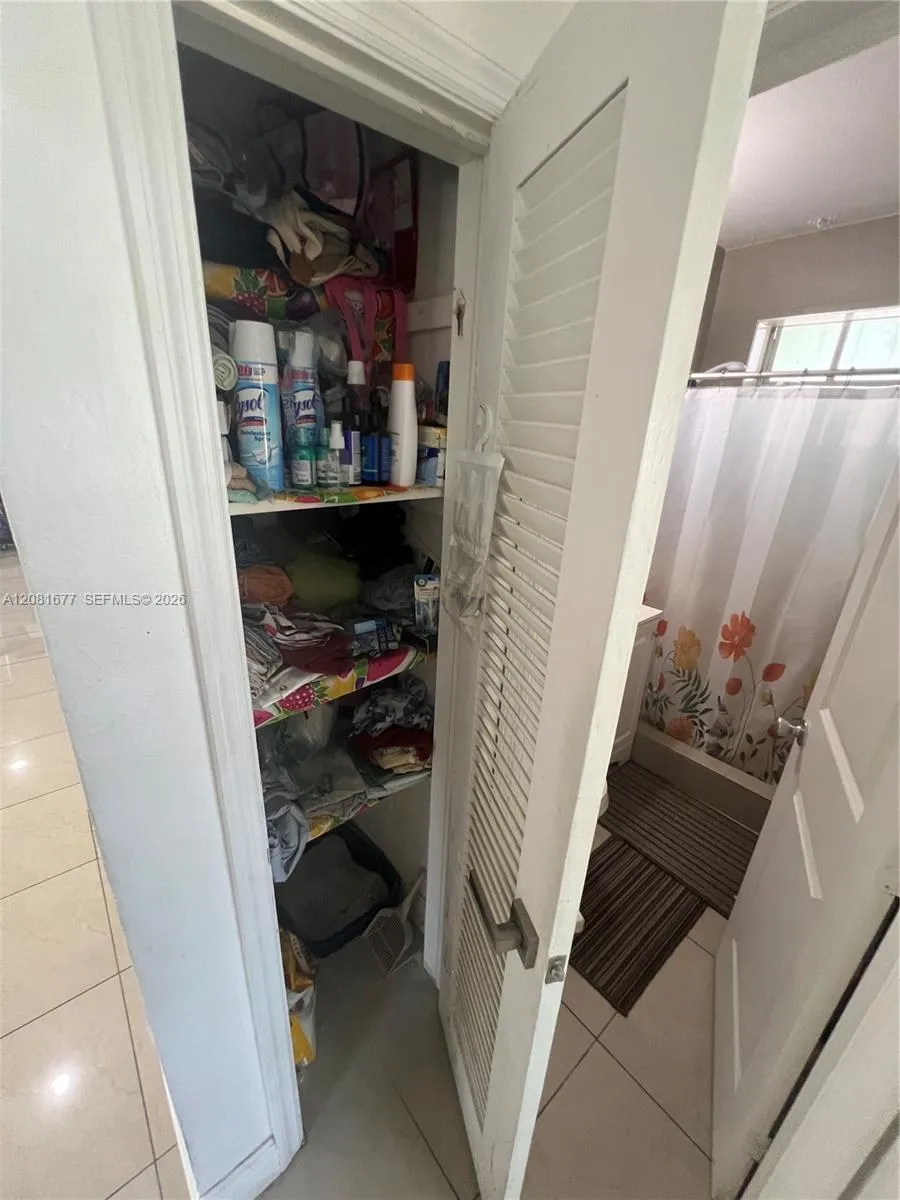 1190 NW 135th St North Miami, FL 33168