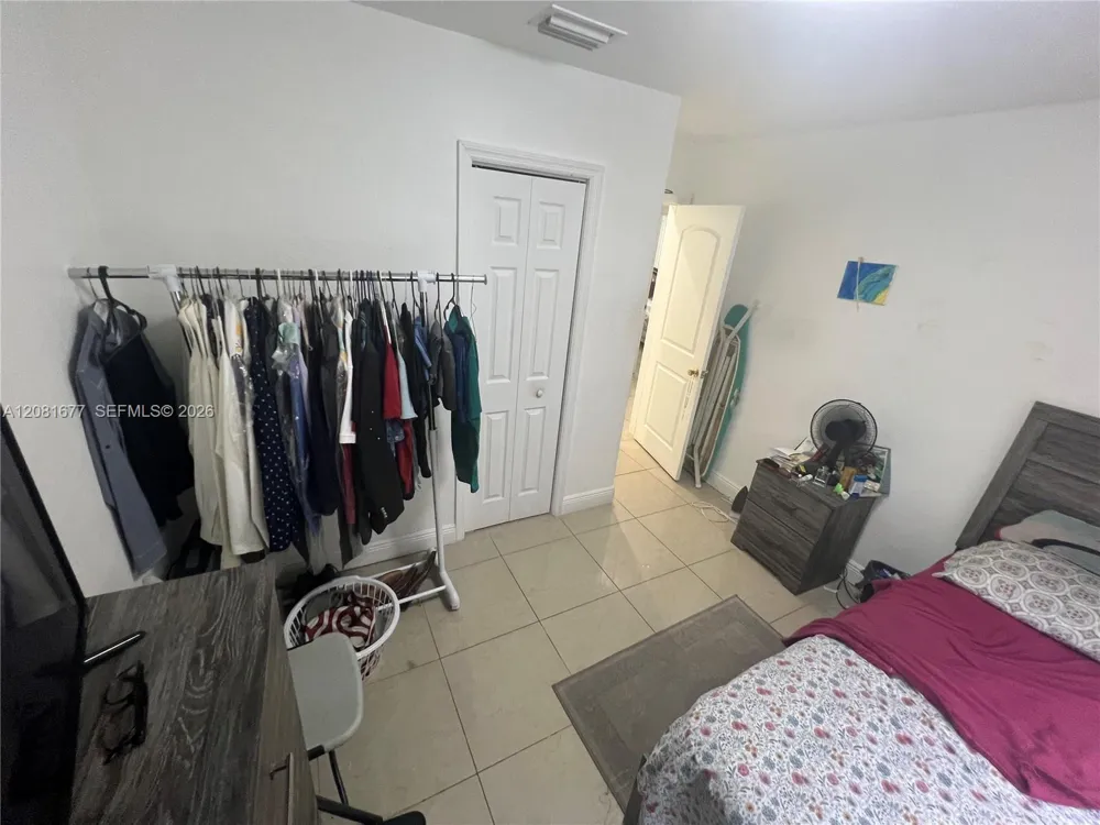 1190 NW 135th St North Miami, FL 33168
