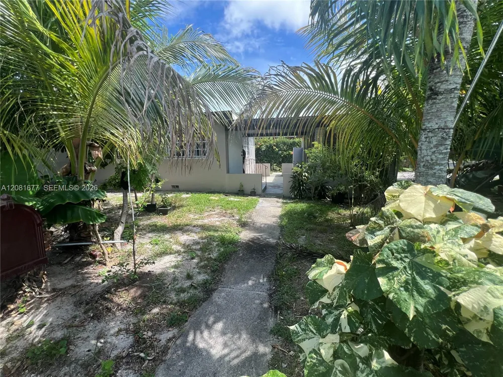 1190 NW 135th St North Miami, FL 33168