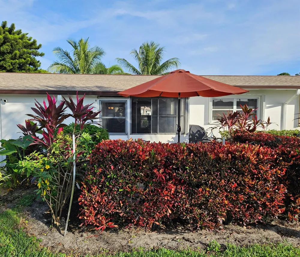 2920 CROSLEY DRIVE E #B West Palm Beach, FL 33415