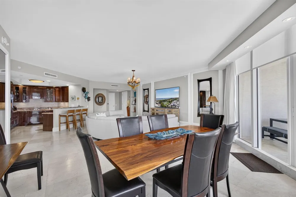 2700 Ocean Drive #905B Riviera Beach, FL 33404
