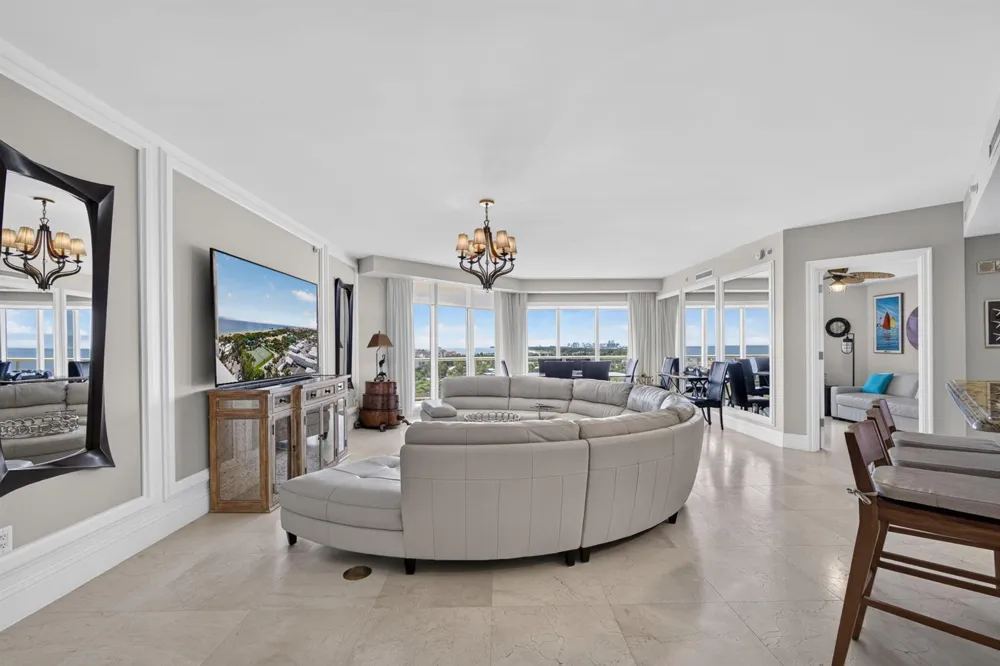 2700 Ocean Drive #905B Riviera Beach, FL 33404
