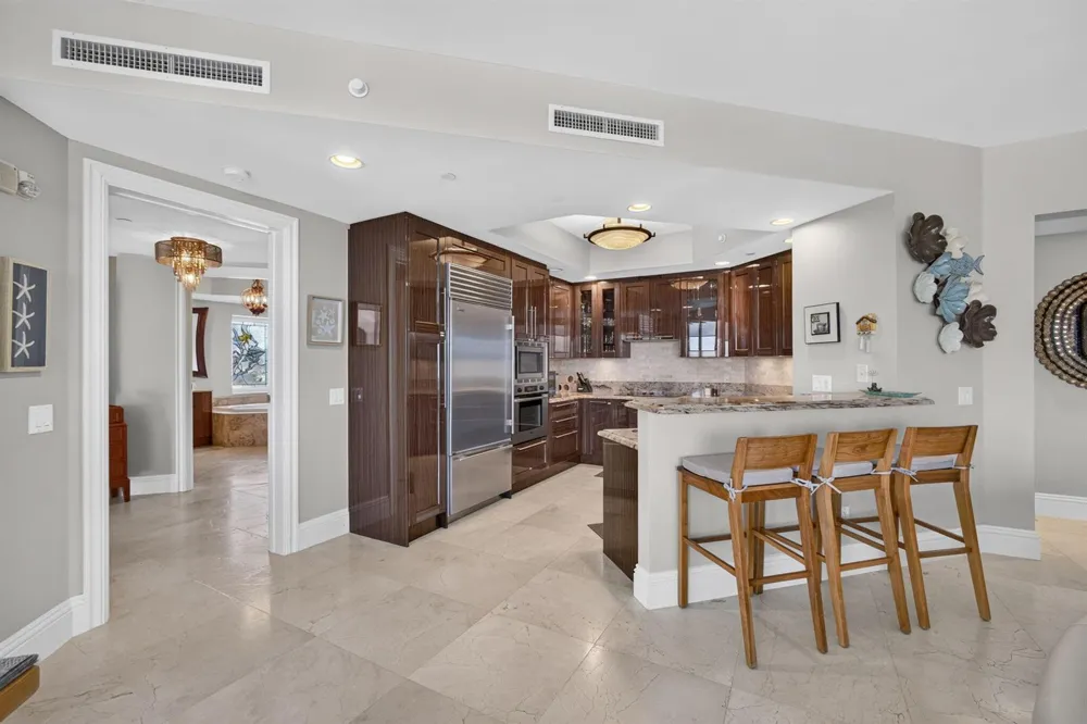 2700 Ocean Drive #905B Riviera Beach, FL 33404