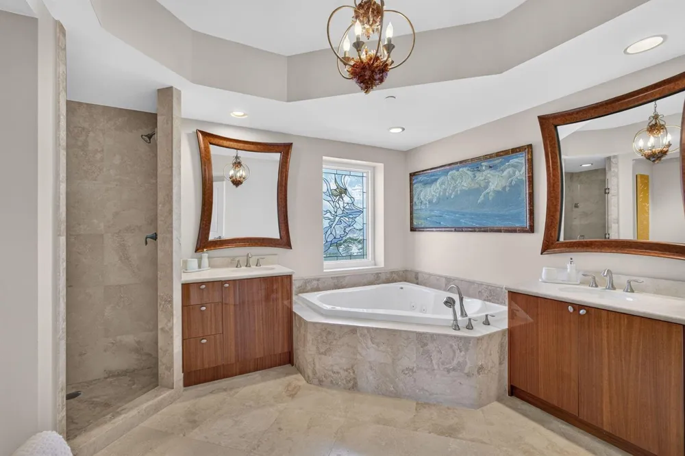 2700 Ocean Drive #905B Riviera Beach, FL 33404
