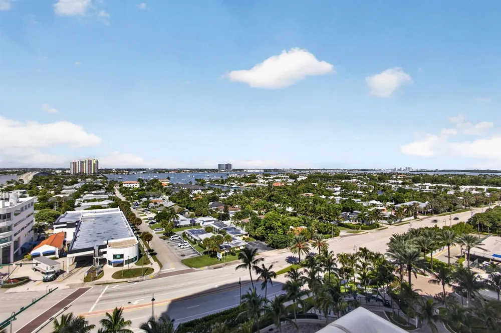 2700 Ocean Drive #905B Riviera Beach, FL 33404
