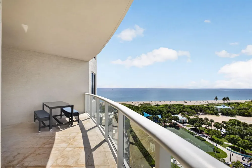 2700 Ocean Drive #905B Riviera Beach, FL 33404