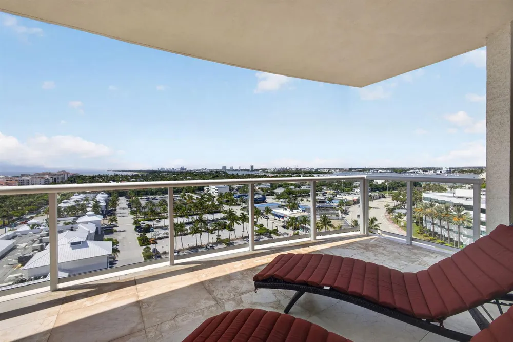 2700 Ocean Drive #905B Riviera Beach, FL 33404